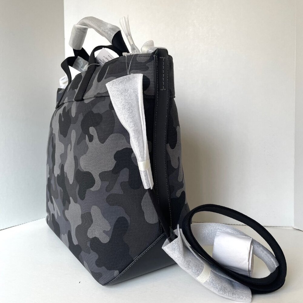 Coach Tote 38 Gray Camo Canvas Leather Carryall CY805 - Picture 5 of 9